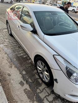 هیوندای ازێرا